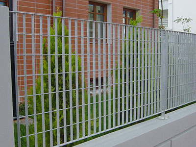 鋼格板圍欄圖片3